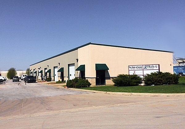 125 Kirkland Circle — Oswego, IL 60543