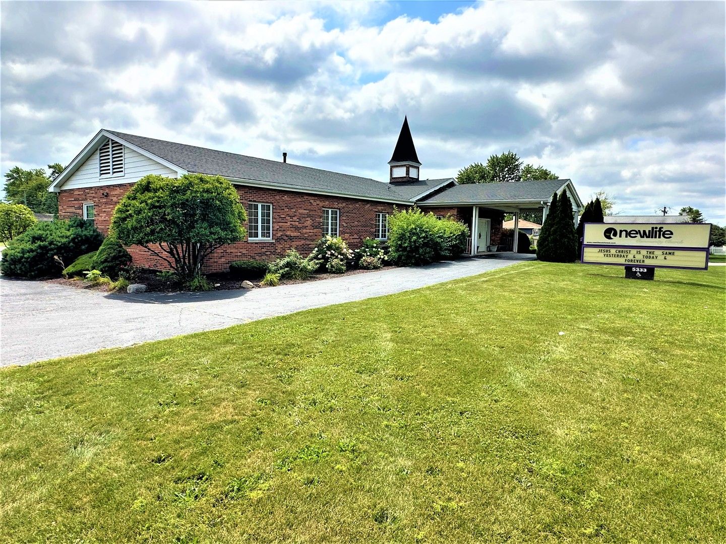 5333 W 151st Street — Oak Forest, IL 60452