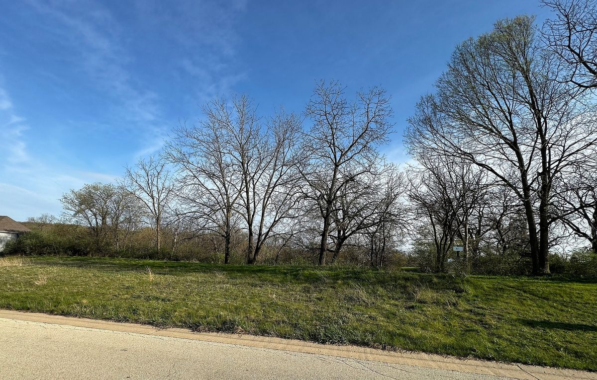 7940 HIDDEN CREEK Lane, Roscoe, IL 61073