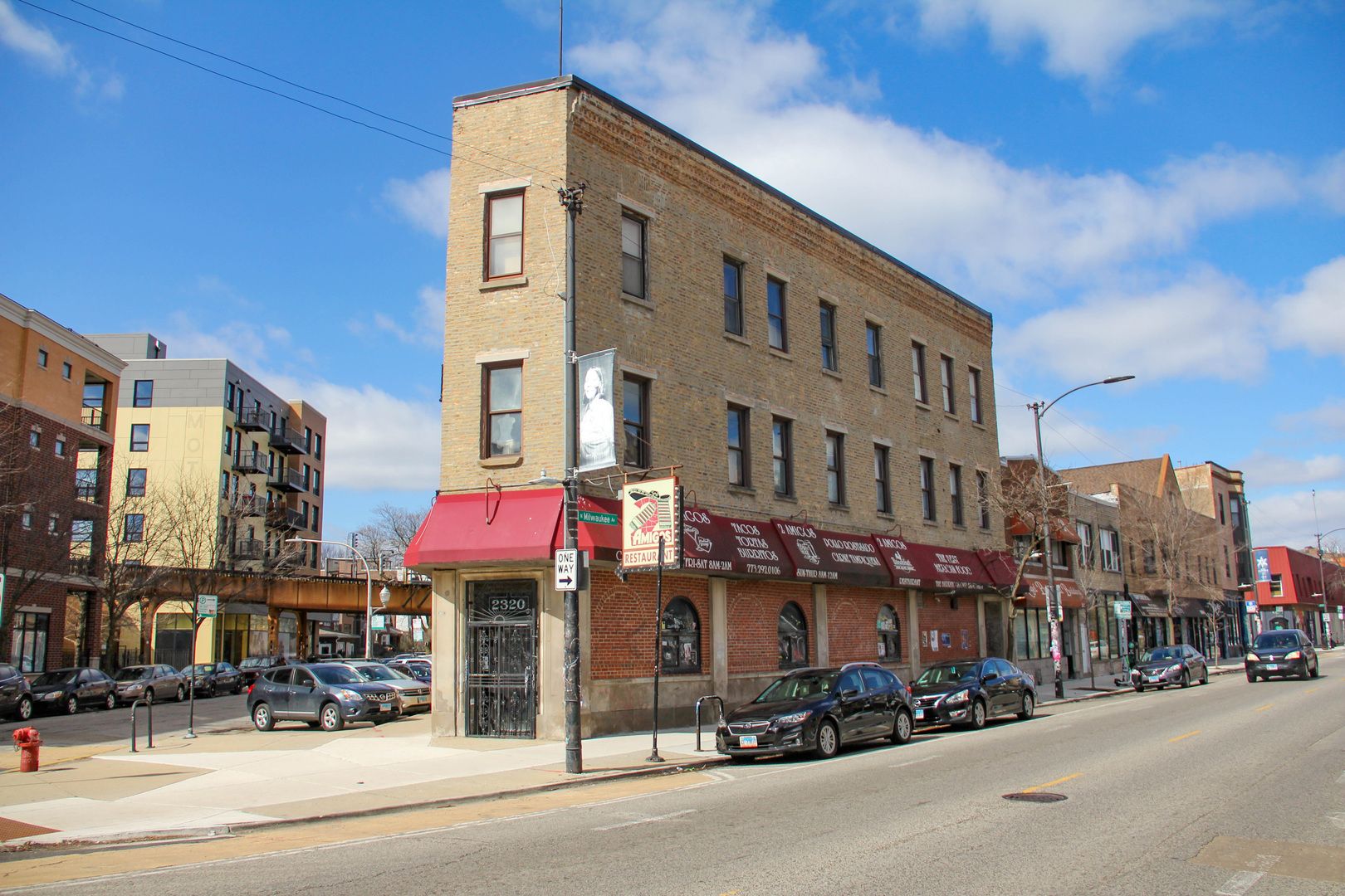2320 N Milwaukee Avenue — Chicago, IL 60647