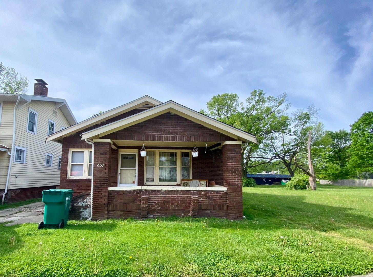 657 W Wood Street — Decatur, IL 62522