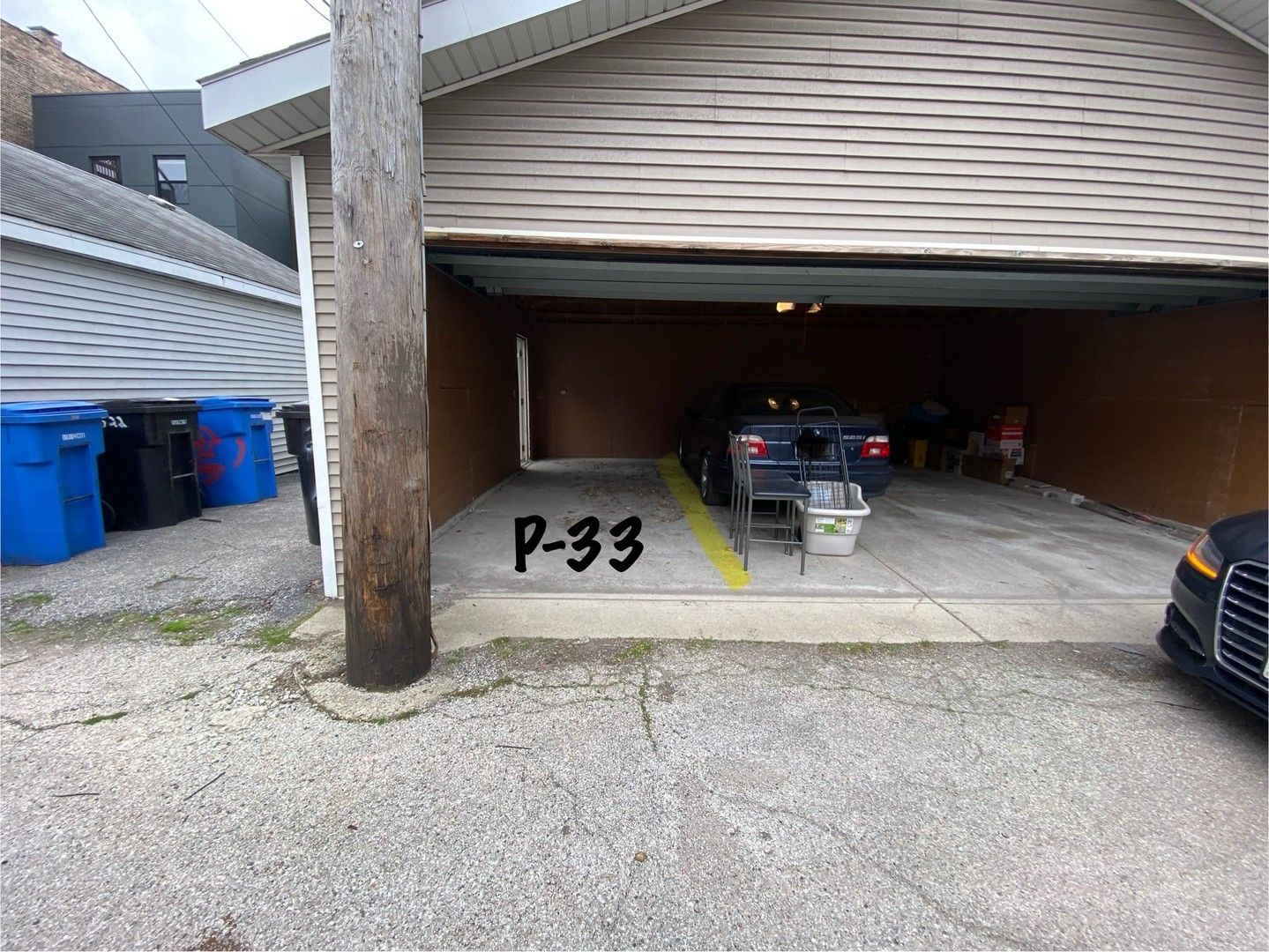 2720 W CORTLAND Street #P-33 — Chicago, IL 60647