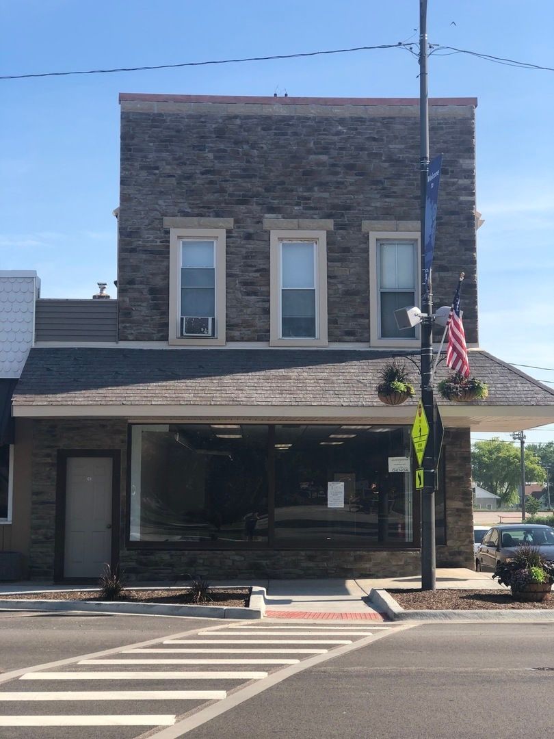 201 W Main Street — Genoa, IL 60135