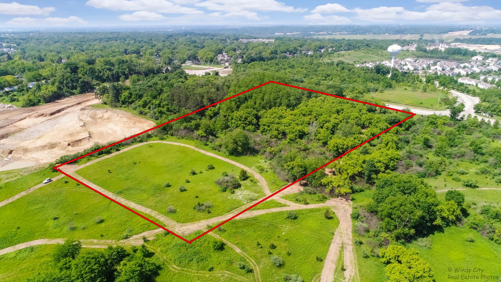 1811 IL Rte 25 (Elgin) Road — Barrington, IL 60010