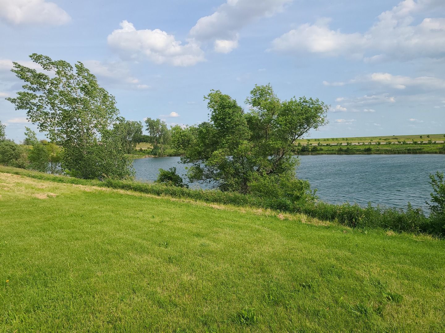 216 Lake Lida Lane — Rochelle, IL 61068