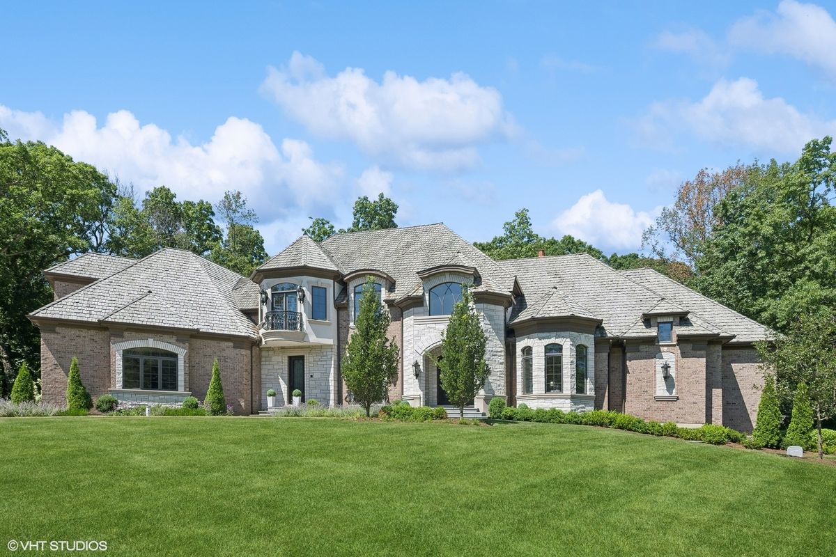 4529 Krueger Road, Long Grove, IL 60047