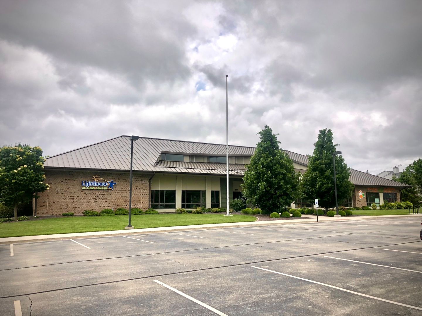 2301 W Bradley Avenue — Champaign, IL 61821