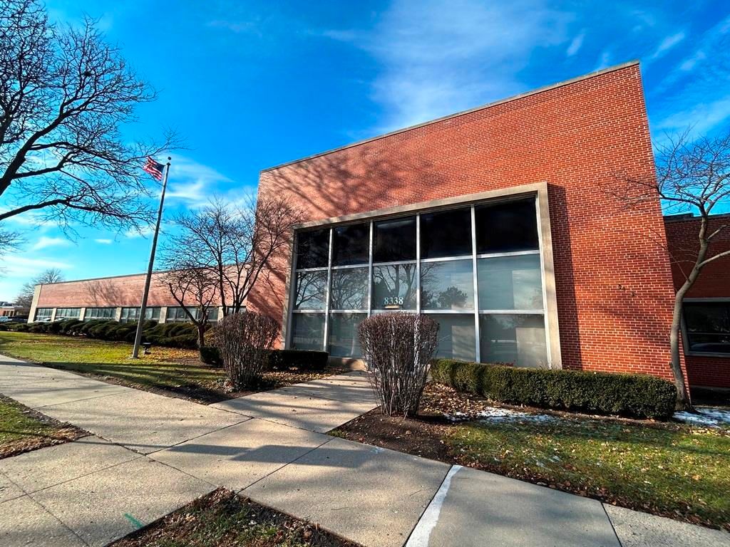 8338 Austin Avenue — Morton Grove, IL 60053