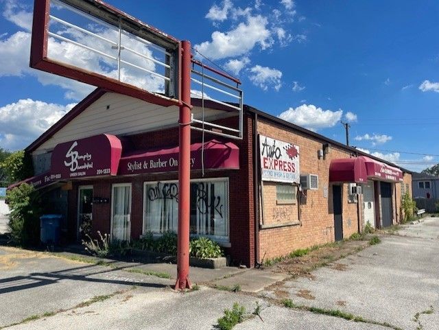 747 E 142nd Street — Dolton, IL 60419