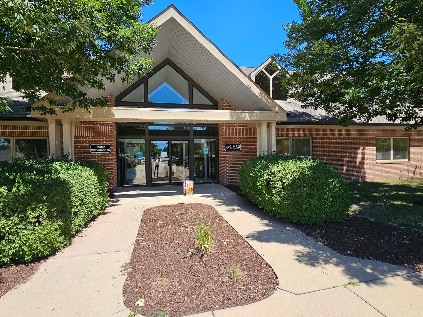 2902 Crossing Court #B — Champaign, IL 61822