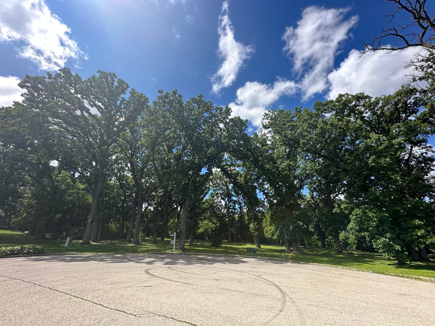 12390 Oakcrest Drive — Huntley, IL 60142