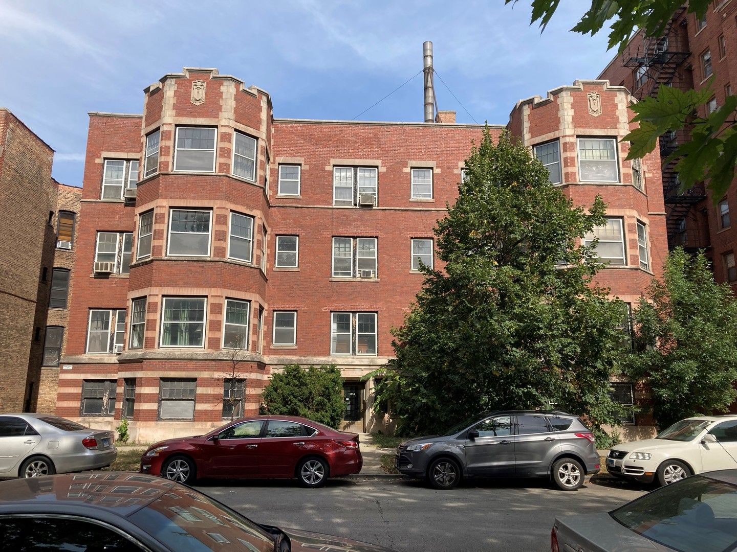 1356 E Hyde Park Boulevard #2 — Chicago, IL 60615