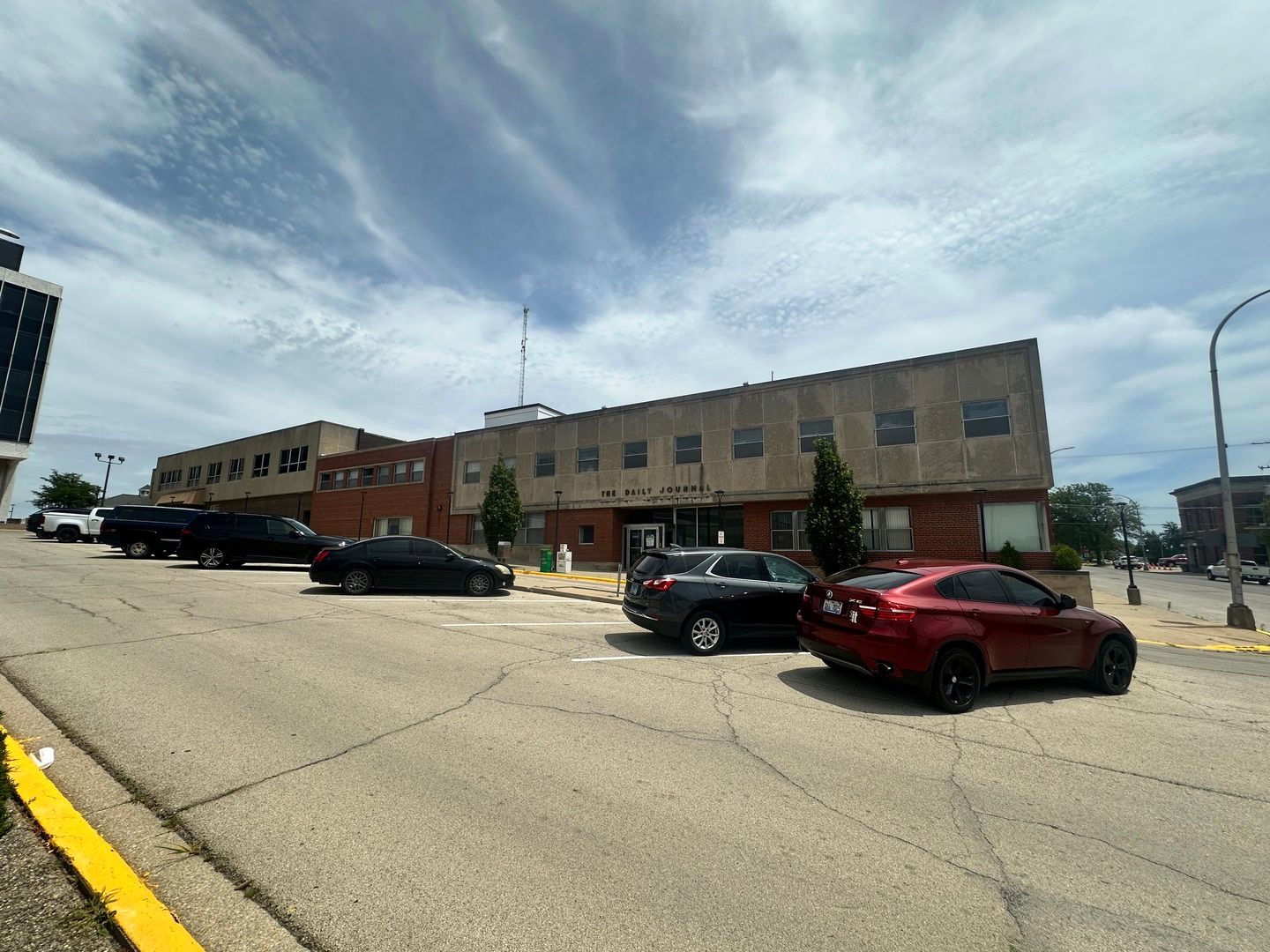 8 Dearborn Square — Kankakee, IL 60901