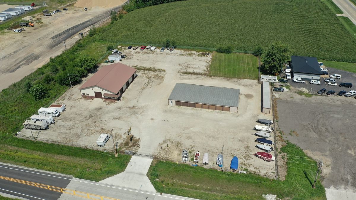 793 US Rt 6, North Utica, IL 61373