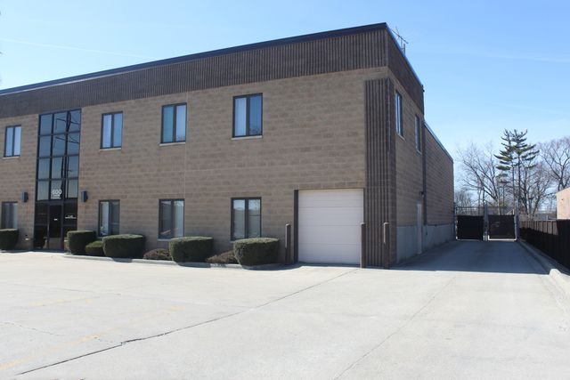 600 County Line Road #1N — Bensenville, IL 60106