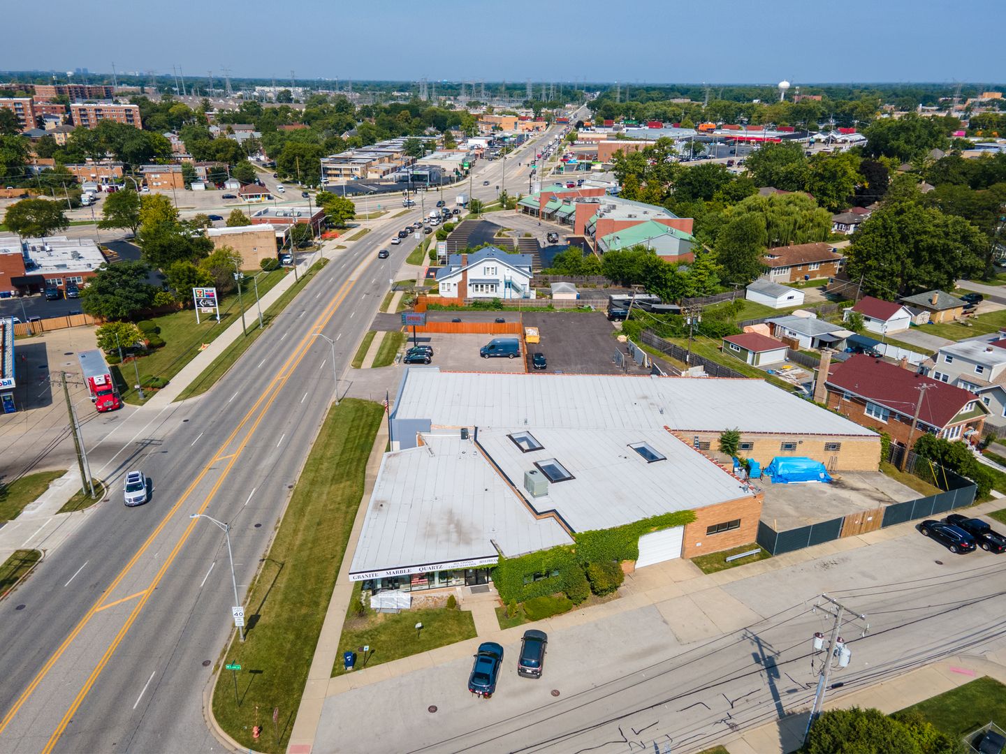 1628-30 Rand Road — Des Plaines, IL 60016