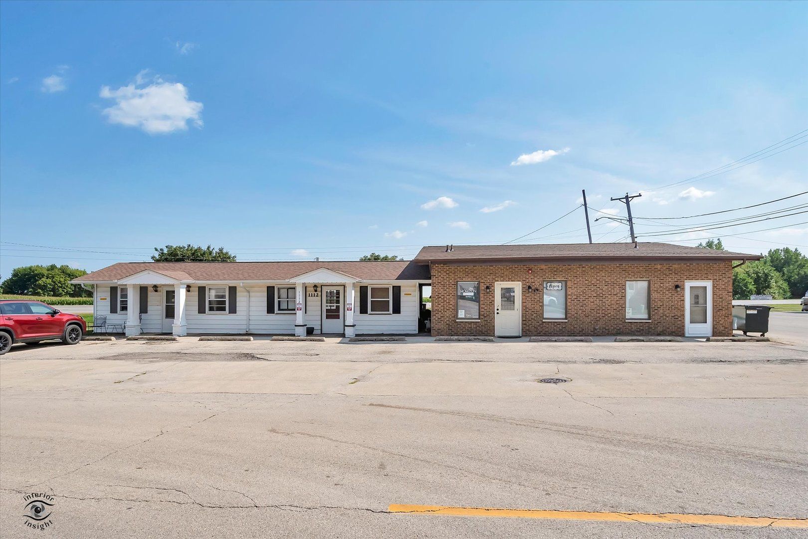 1112 E Railroad Street — Sandwich, IL 60548