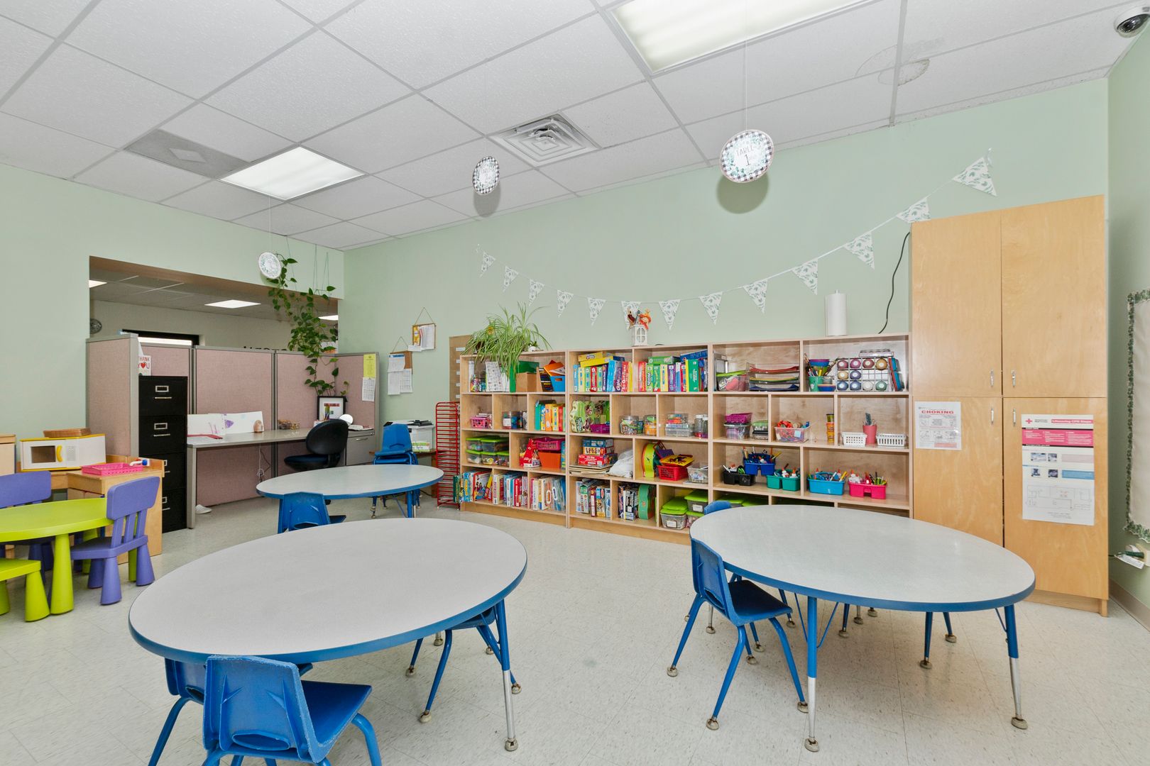 9999 Day Care Confidential Drive — Summit, IL 60501