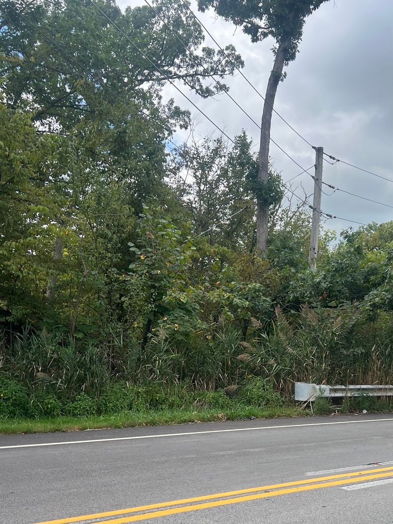 11702 German Church Road — Burr Ridge, IL 60527