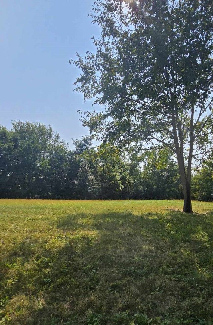 434 WOODLAND Trail — Lindenhurst, IL 60046