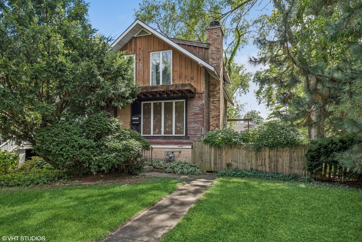 1531 Wilmette Avenue, Wilmette, IL 60091