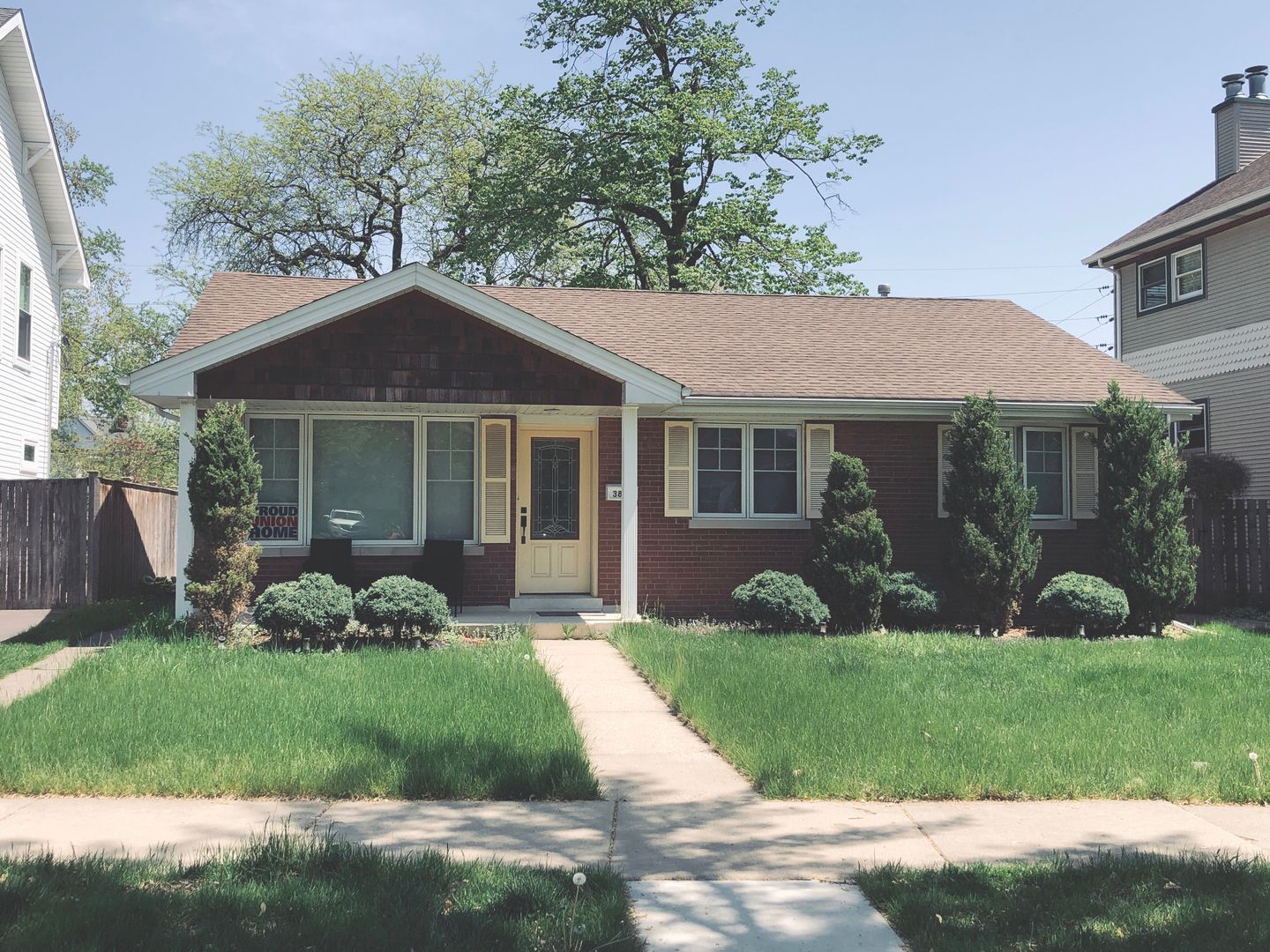 3845 Mccormick Avenue — Brookfield, IL 60513