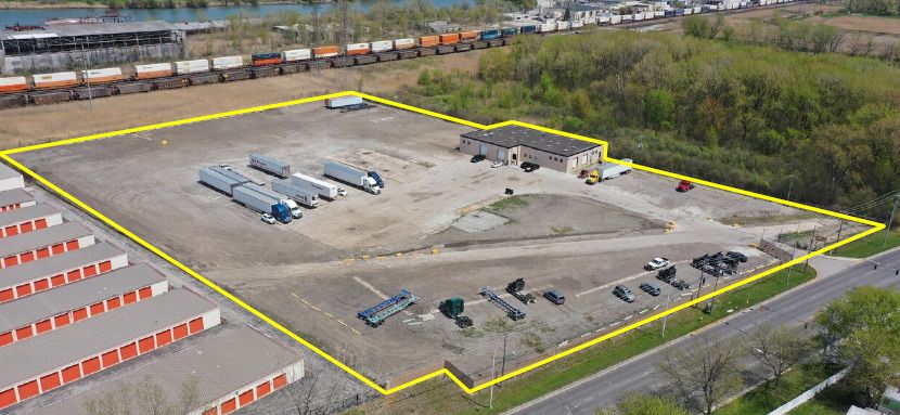 2000 Dolton Road #2000 — Calumet City, IL 60409