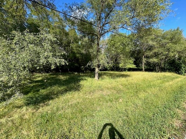 1513 Six Points Rd Road, Bloomington, IL 61701