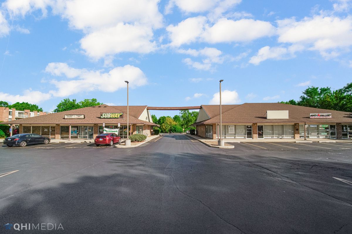 254-290 Fullerton Avenue, Addison, IL 60101