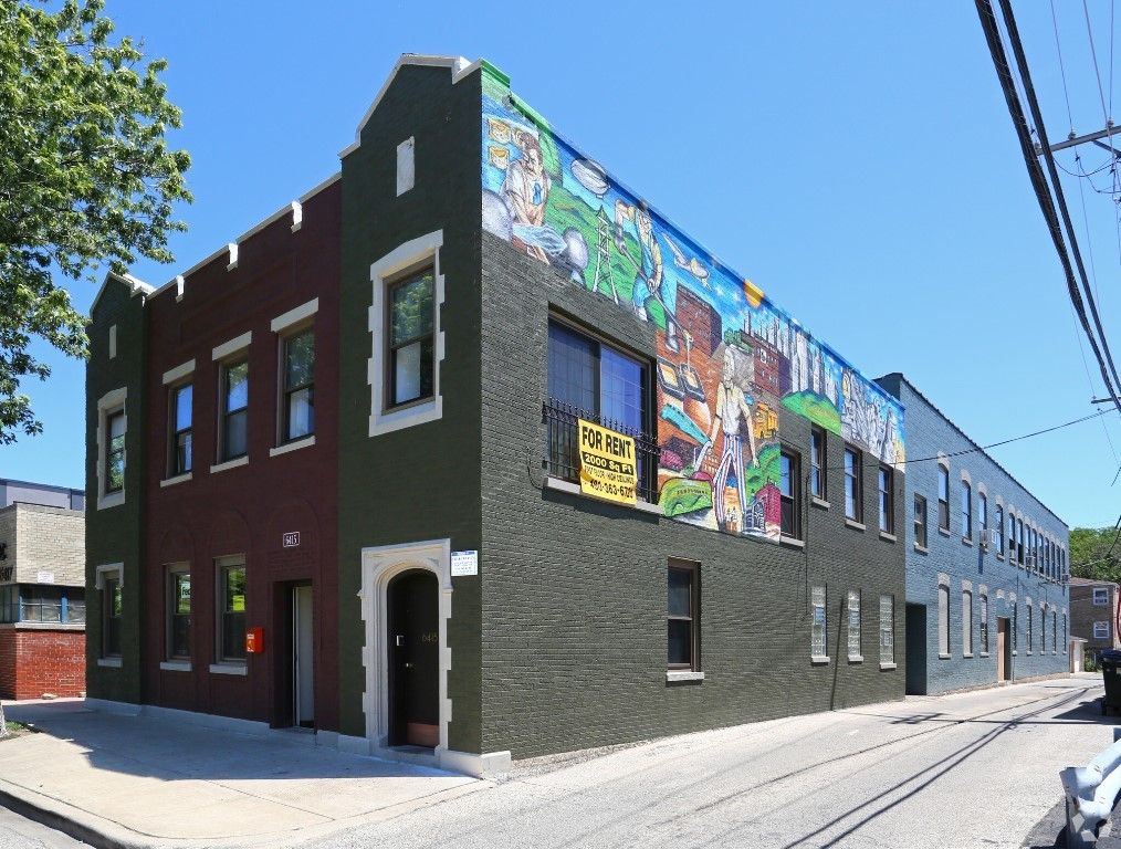6415 N Ravenswood Avenue #209 — Chicago, IL 60626