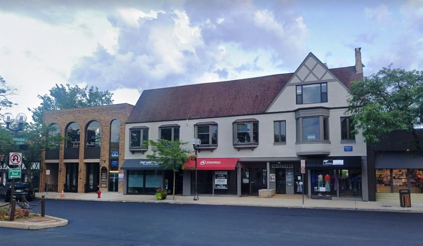 484 Central Avenue — Highland Park, IL 60035