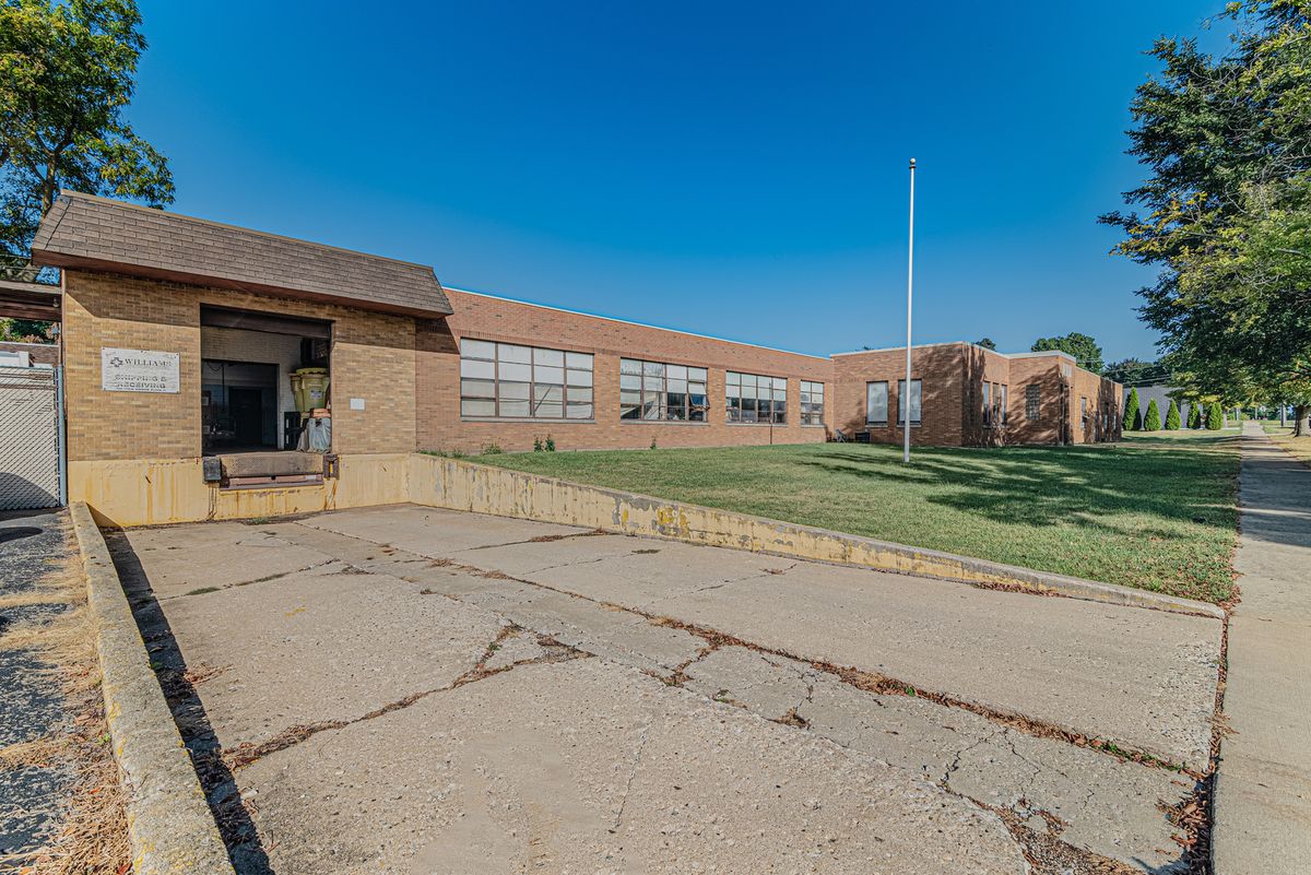 158 Edison Avenue, Elgin, IL 60123