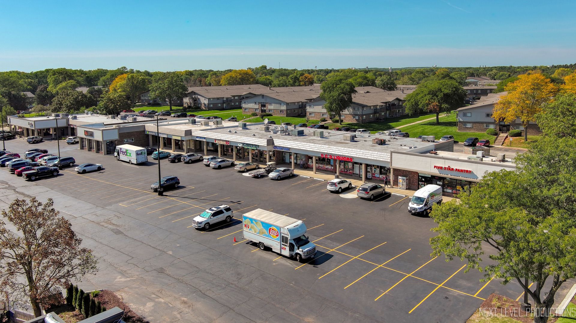 10S648 S Kingery Highway — Willowbrook, IL 60527