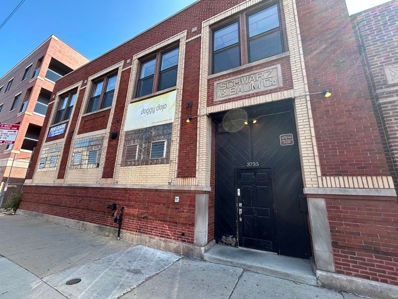 3735 W Belmont Avenue — Chicago, IL 60618
