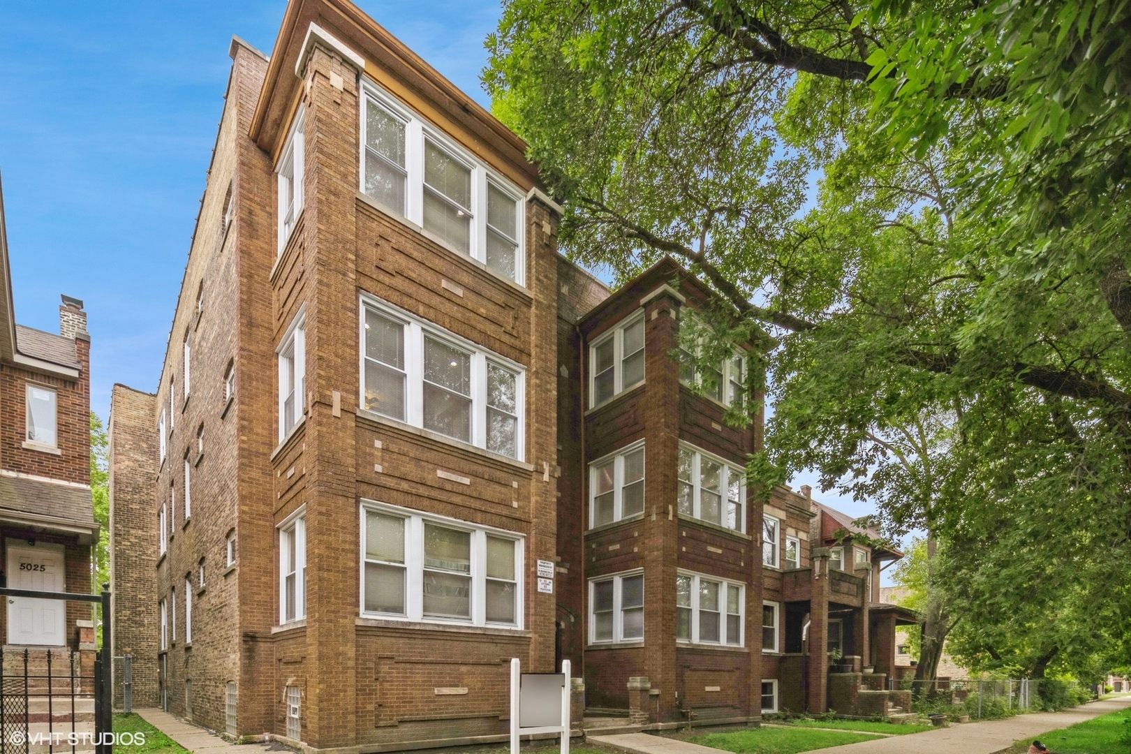 5029 W Washington Boulevard #1E — Chicago, IL 60644