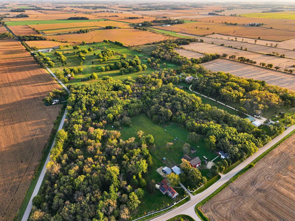 0 Hunter Road, Capron, IL 61012