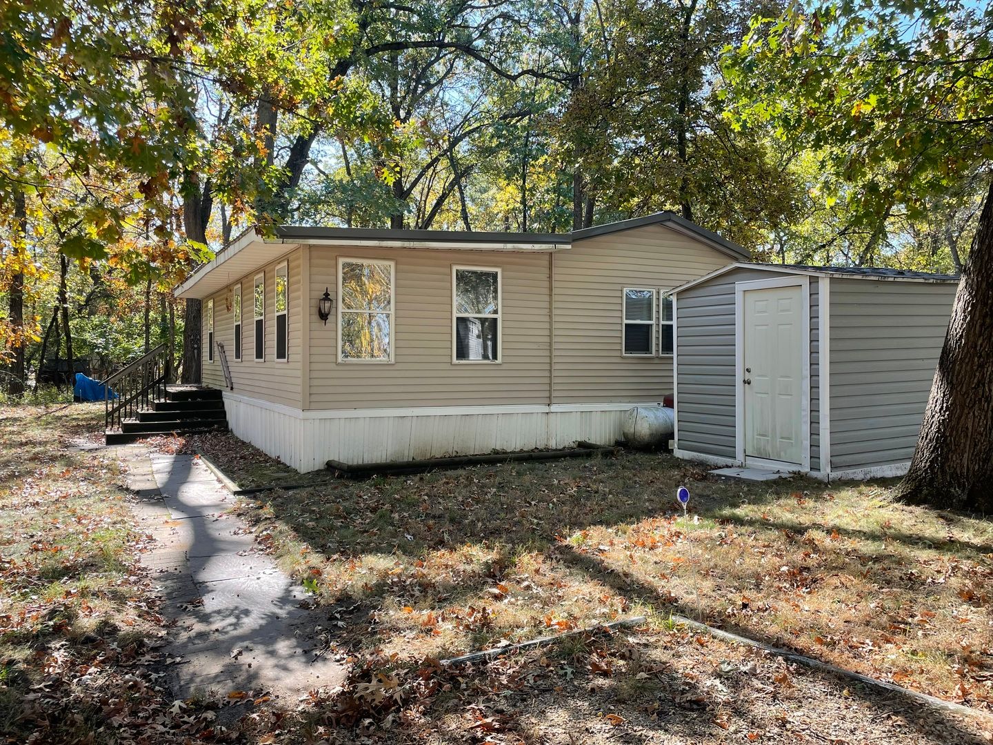 17-175 Woodhaven Lakes — Sublette, IL 61367