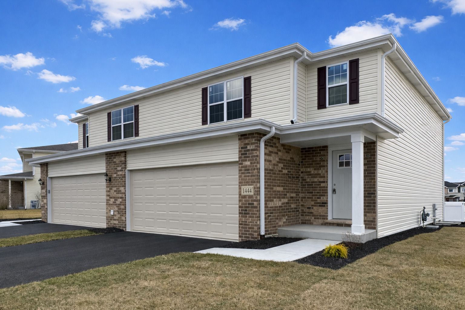 1444 Somerset Drive — Beecher, IL 60401