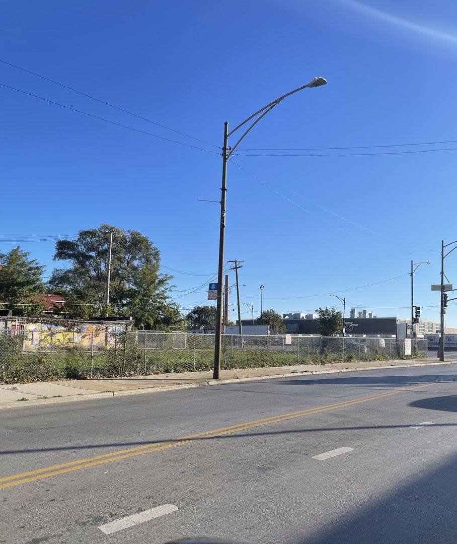 400 79th Street, Chicago, IL 60620