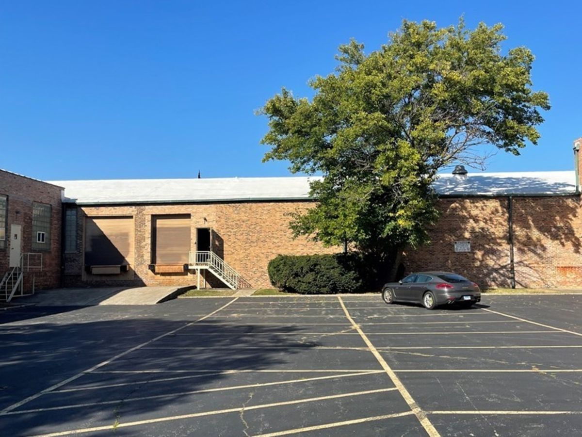 3928 Rockwell Street, Chicago, IL 60618