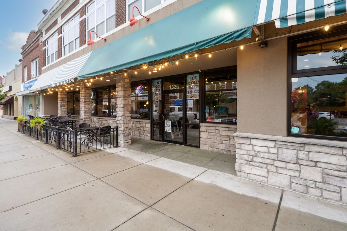 1326 119th Street, Whiting, IN 46394
