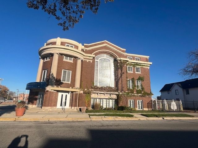 1601 Oak Street — Chicago Heights, IL 60411