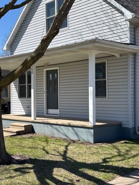 308-312 Chicago Avenue, Ladd, IL 61329