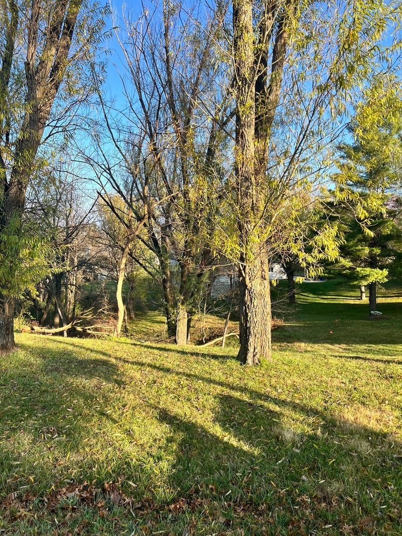 130 Glenview Drive — Sherrard, IL 61281