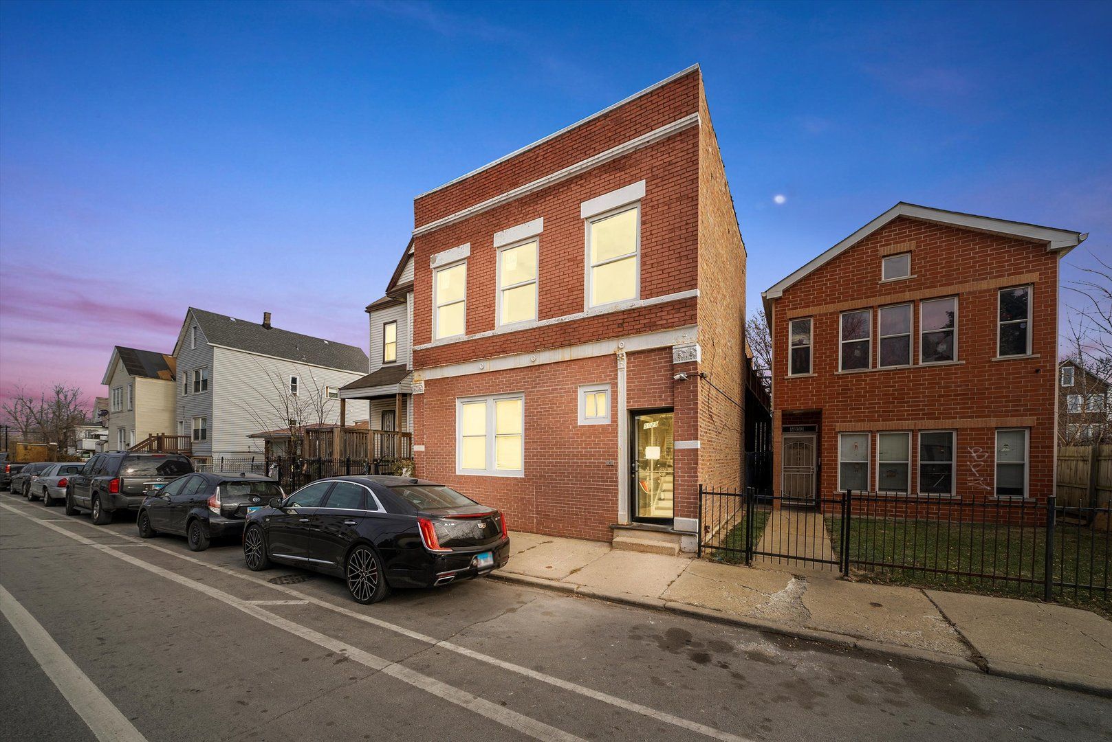 5029 S Racine Avenue — Chicago, IL 60609