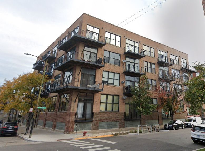 1751 N Western Avenue #P1 — Chicago, IL 60647