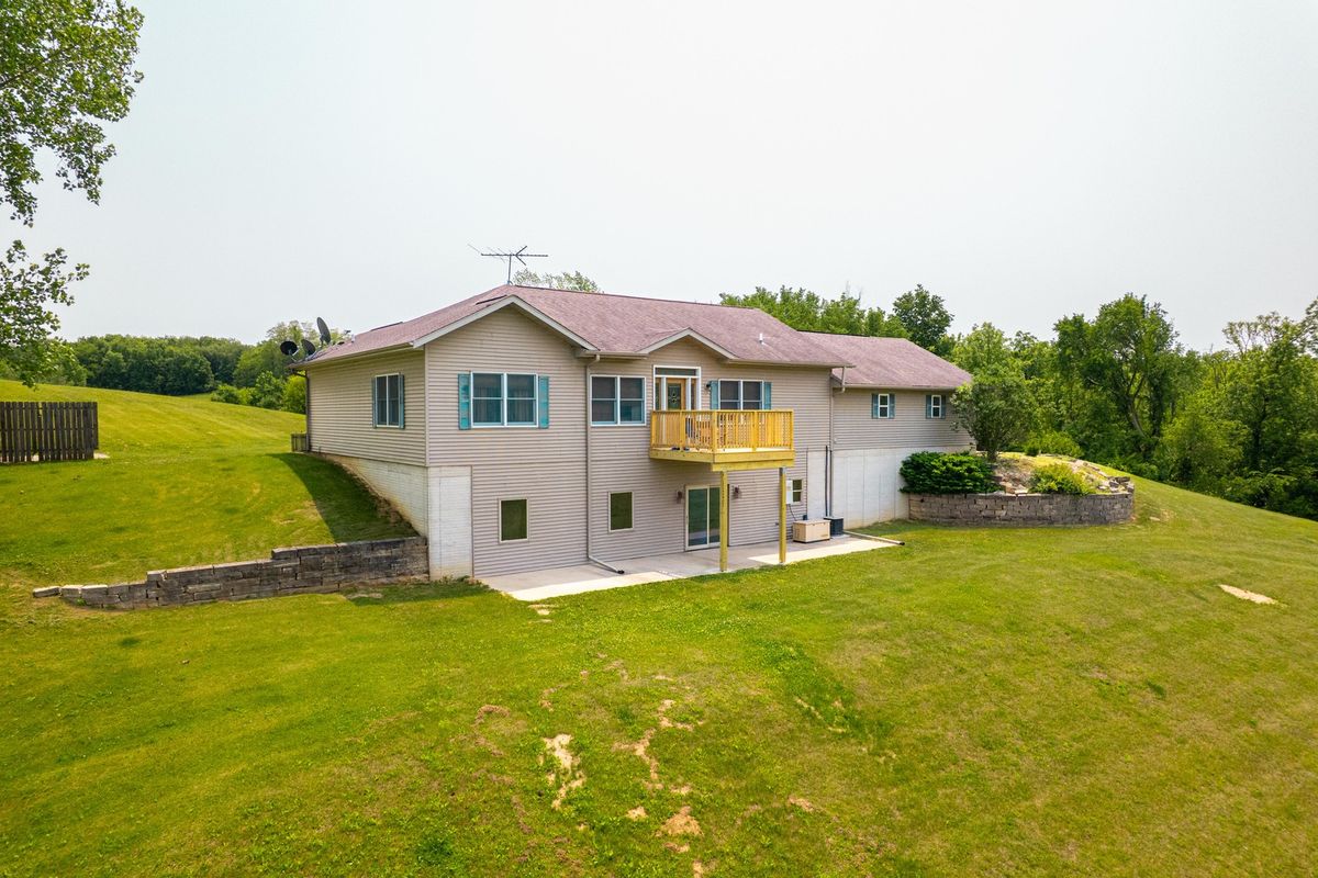 9304 Ellis Road, Fenton, IL 61251