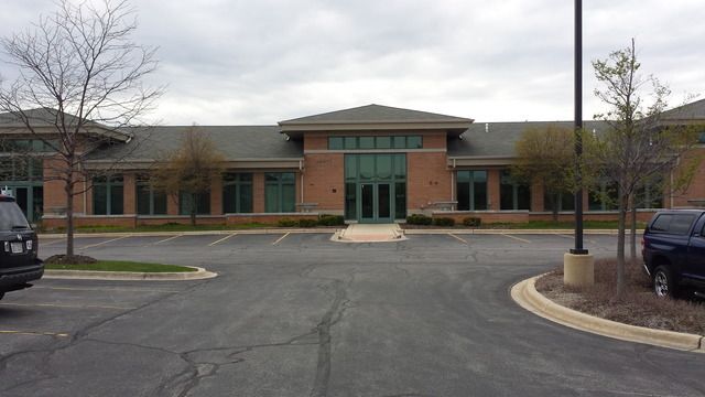 28377 Davis Parkway #607 — Warrenville, IL 60555