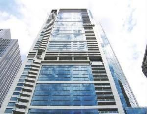 340 E Randolph Street #P3-60 — Chicago, IL 60601