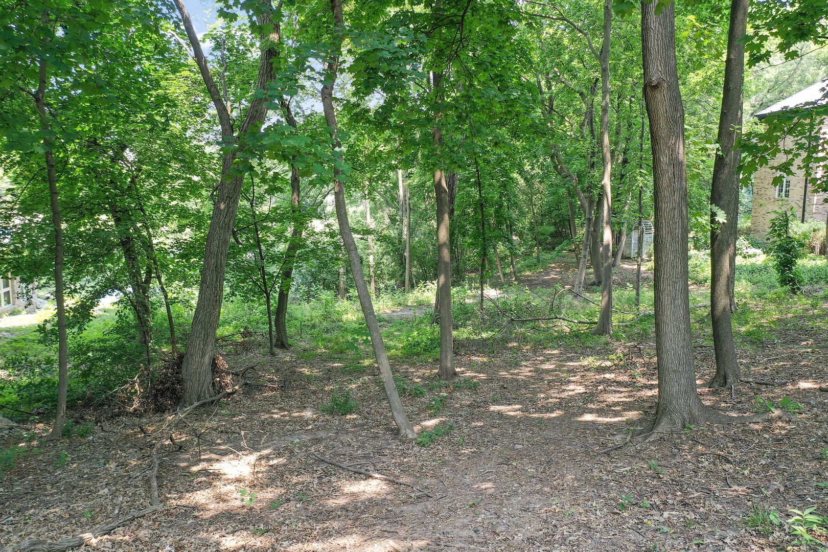 910 Saint Stephens Green — Oak Brook, IL 60523